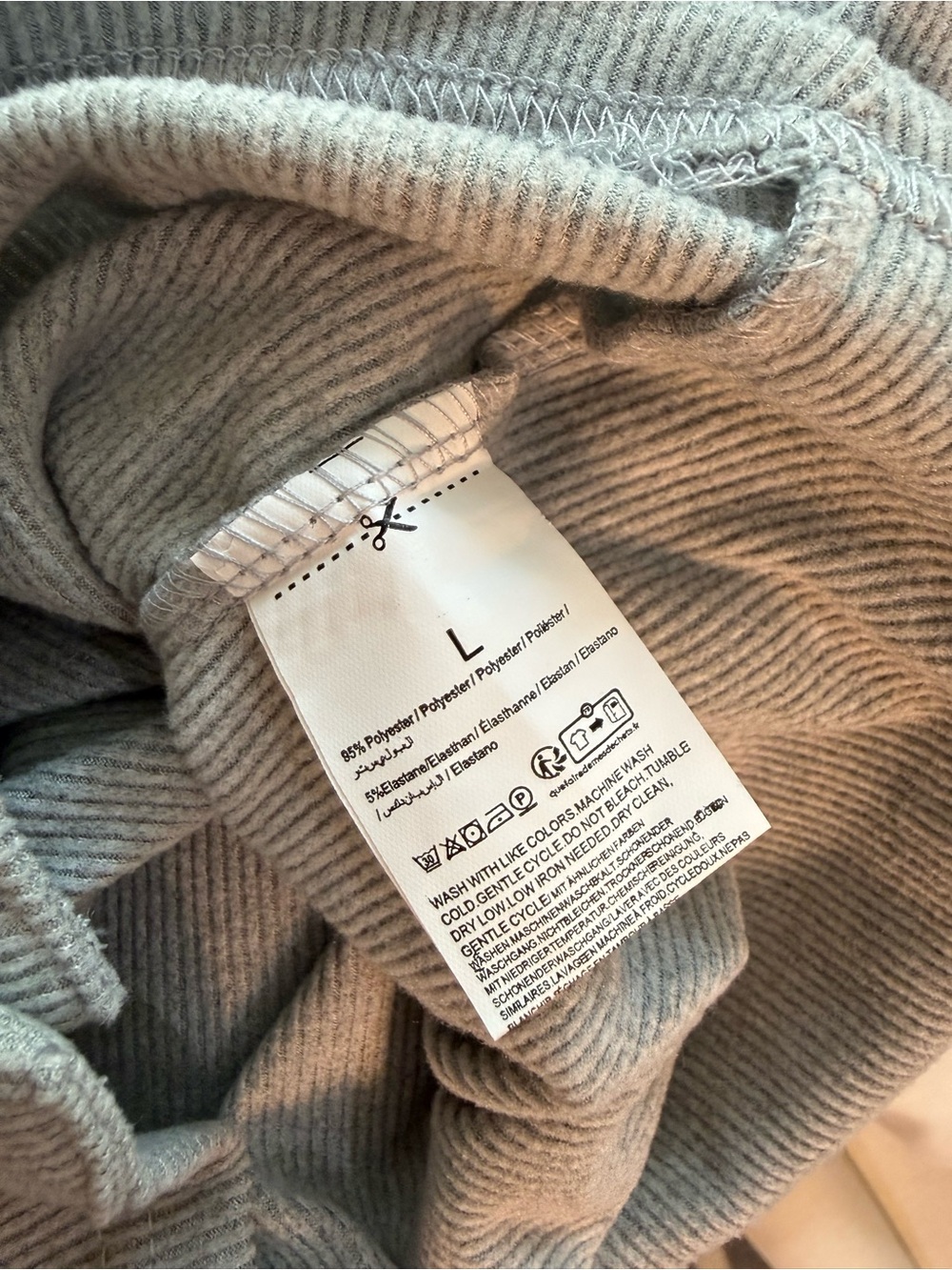 Gray Long-Sleeve Button-Front Ribbed Top - Picture 7 of 7